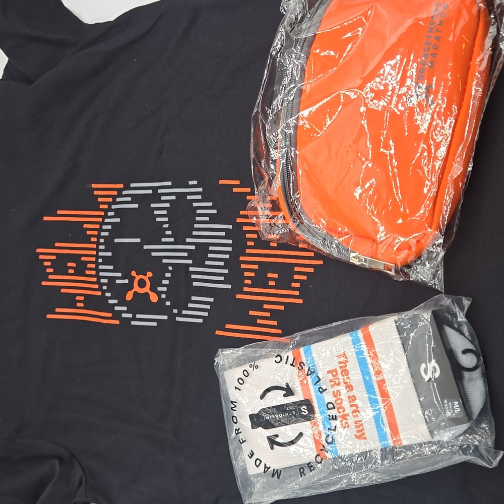 ORANGE THEORY BUNDLE NWT  Hell Week Skull T-Shirt PR Socks Belt Bag